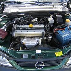 Opel vectra b 1,8 16v solgt