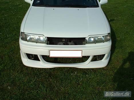 Nissan primera p10 solgt  billede 1