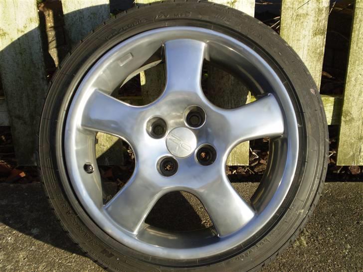VW GTI 16V SOLGT   - Oz polaris med 165 50 15 pudset lidt op  billede 11