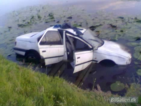 Peugeot 405 DØD billede 8