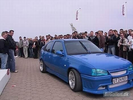 Opel Kadett 2,0 GSI billede 4