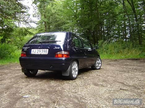 Citroën Saxo 1.1 (solgt) - Med den røv mangler den lige en potte... prut prut :-D billede 6