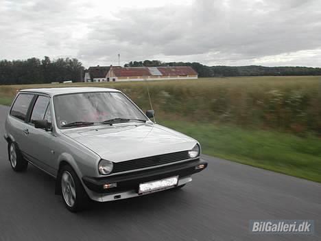 VW polo hit SOLGT:-(  billede 1