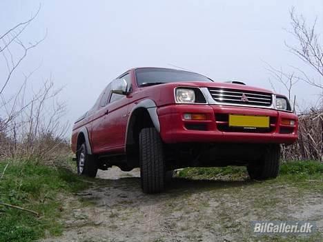 Mitsubishi L200 2,5 TD 4x4 Solgt billede 1