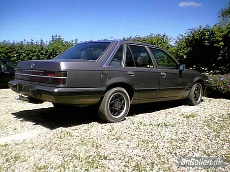 Opel Senator (solgt) billede 2