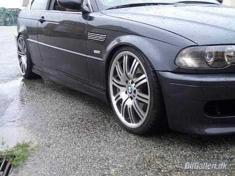 BMW 330 ci billede 11