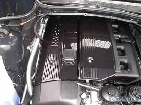 BMW 330 ci billede 15