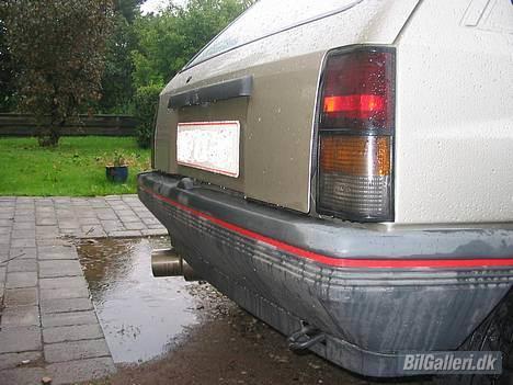 Opel Corsa A 1,0s Swing -Solgt - Yummi Yummi.. du er en dejlig en.. Hva har du under blusen skat, jeg tænker på det dag og nat billede 7