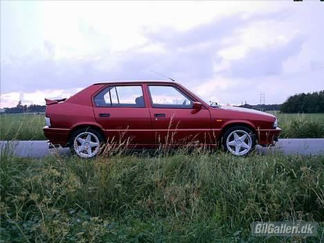 Alfa Romeo 33 QuadrofoglioVerde 16V billede 2