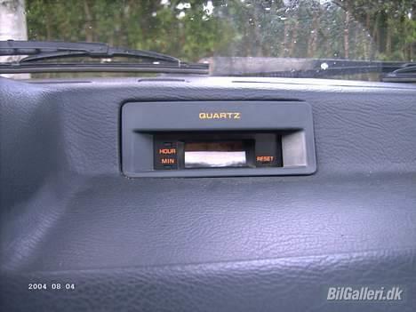 Mazda 323 LX 1,3 (solgt) billede 3