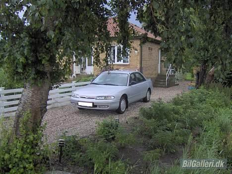 Mazda 626 GE billede 1