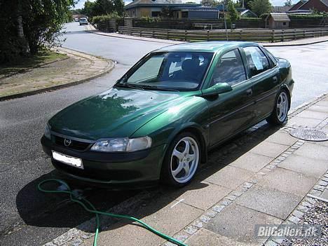 Opel vectra b 1,8 16v solgt - min dejlige vogn billede 1