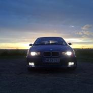 BMW  316i Compact