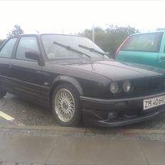 BMW E30½ 325i M-Tech II
