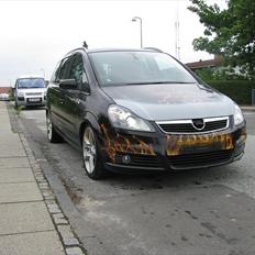 Opel Zafira 2,0turbo flexivan