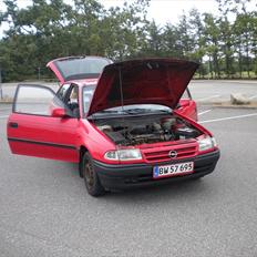Opel astra f 1.4