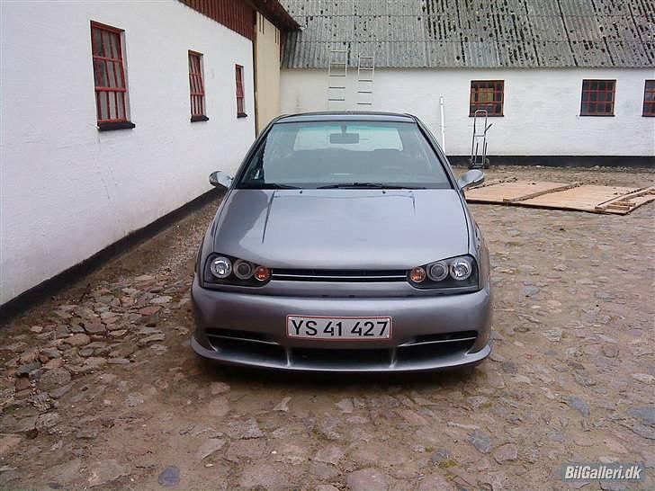 VW GOLF 3 billede 1