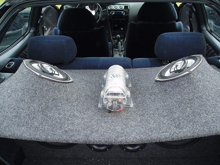 Toyota corolla E10 1,6 GSI SOLGT billede 5