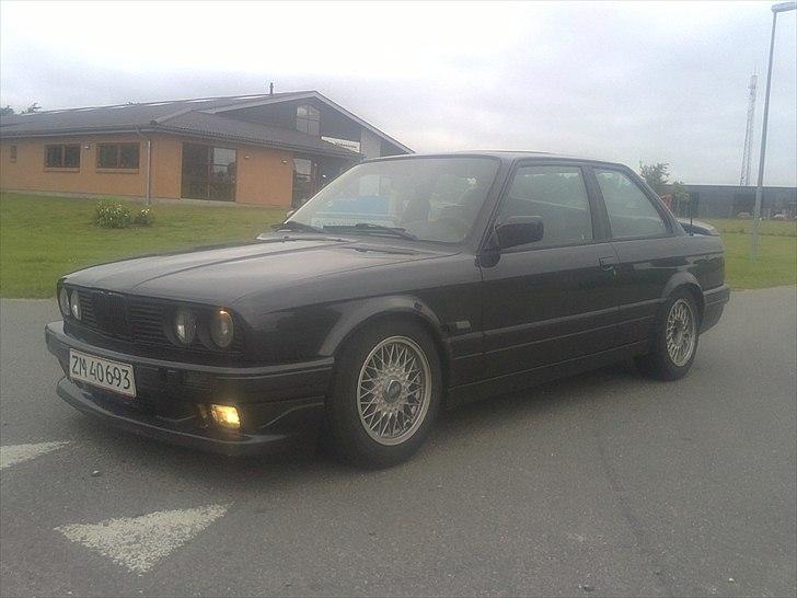 BMW E30½ 325i M-Tech II billede 7