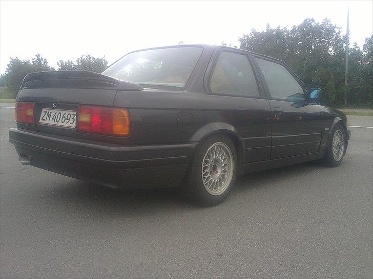 BMW E30½ 325i M-Tech II billede 11