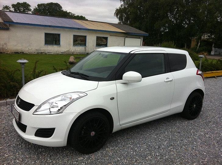 Suzuki Swift 1.2 GL SOLGT billede 1