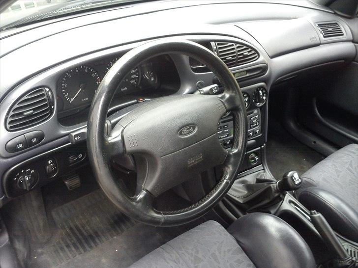 Ford Mondeo MK2 2.0  billede 8