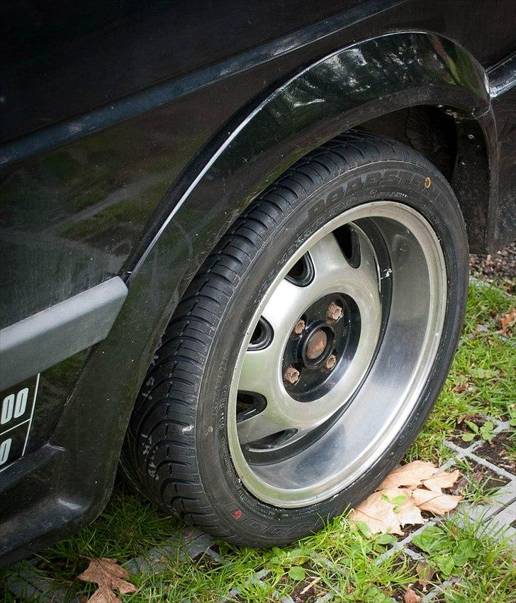 VW Golf 2 Van - ATS CUP 7x15
Med 195/45-15 monteret billede 4