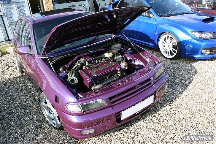 Opel Astra  F GSI 16v billede 1