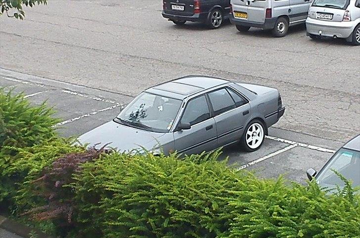 Toyota carina 2 billede 1