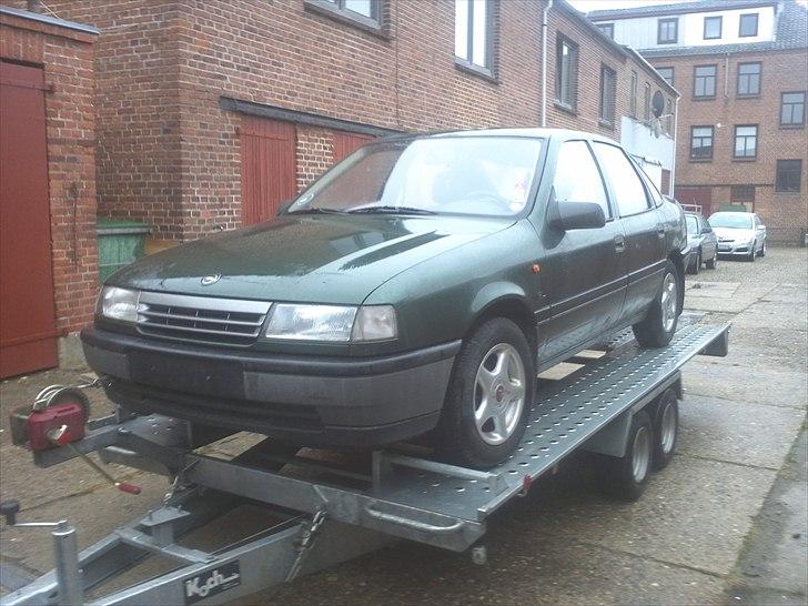 Opel Vectra A 1,6S SOLGT billede 1