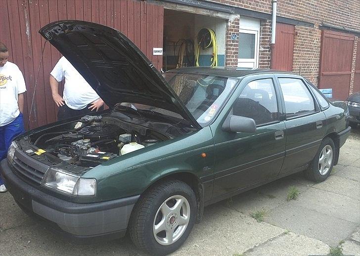 Opel Vectra A 1,6S SOLGT billede 3