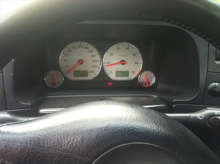 VW Vento VR6 billede 8