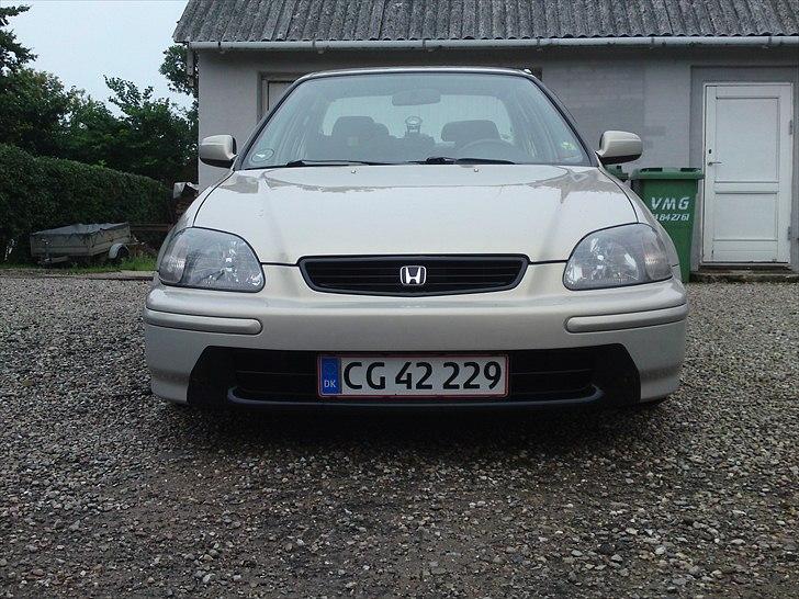 Honda Civic (solgt) billede 8