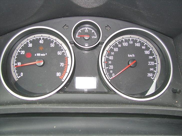 Opel Zafira 2,0turbo flexivan billede 2