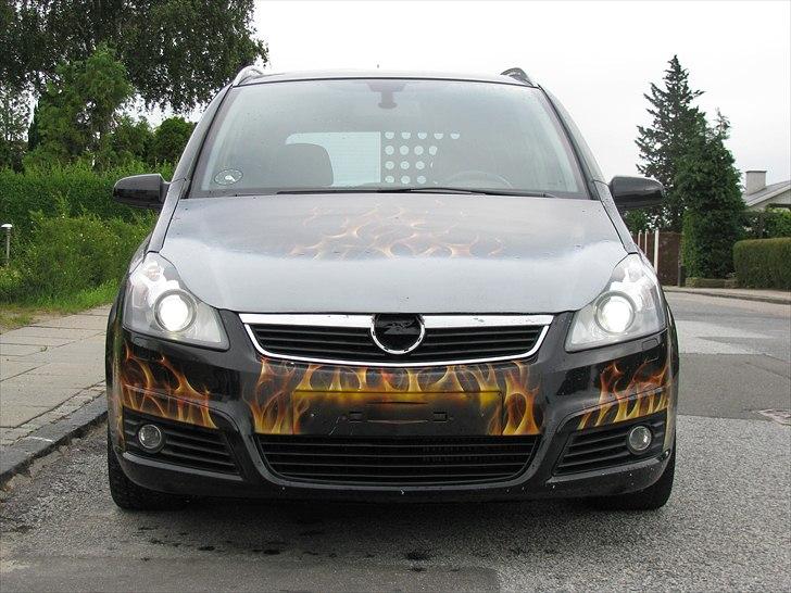 Opel Zafira 2,0turbo flexivan billede 4
