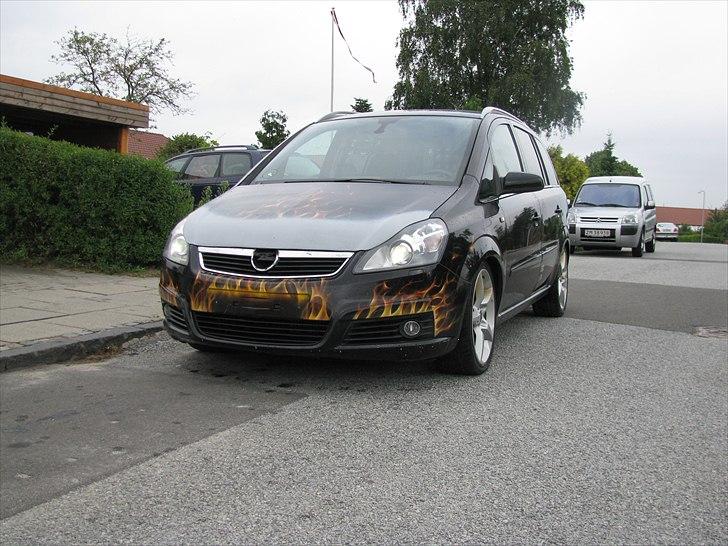 Opel Zafira 2,0turbo flexivan billede 5