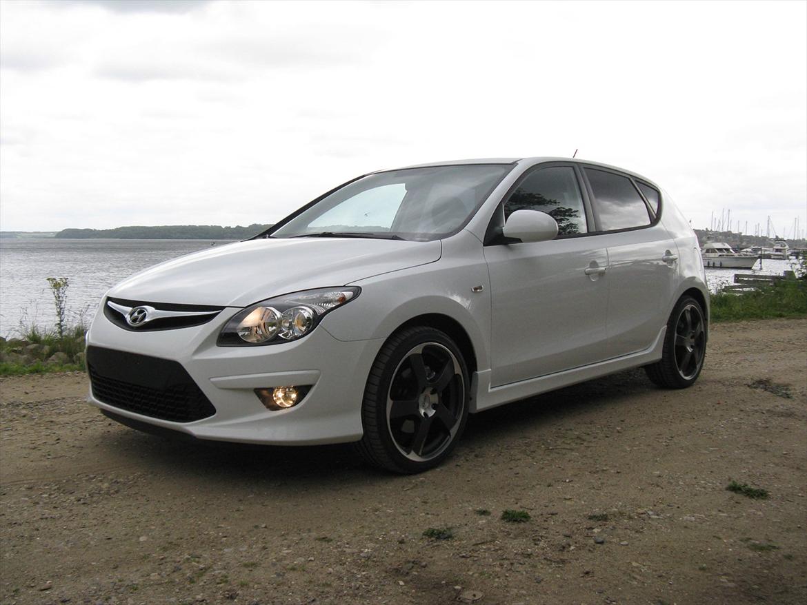 Hyundai i30 1,6 CRDi Comfort aut. billede 1