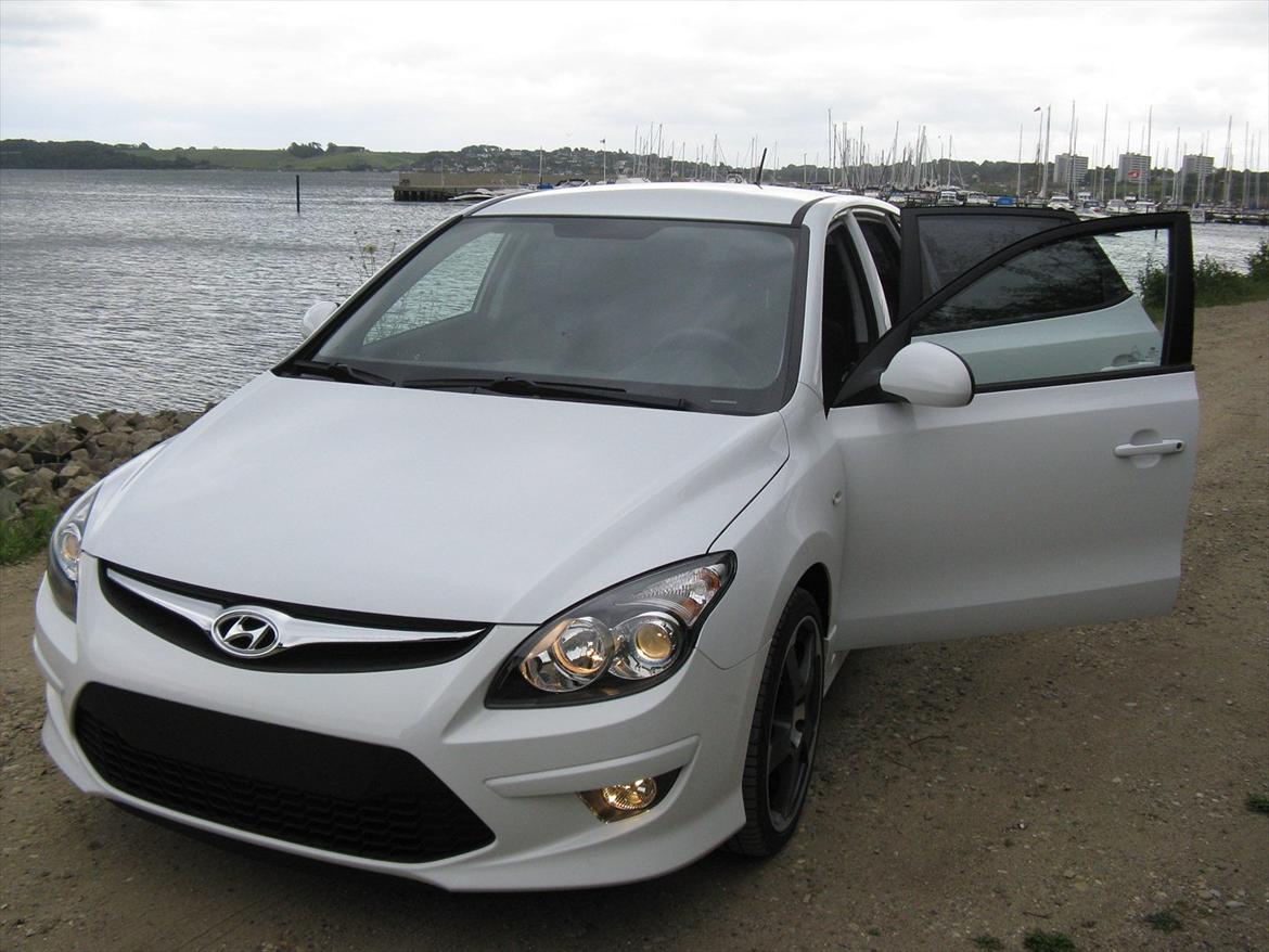 Hyundai i30 1,6 CRDi Comfort aut. billede 13