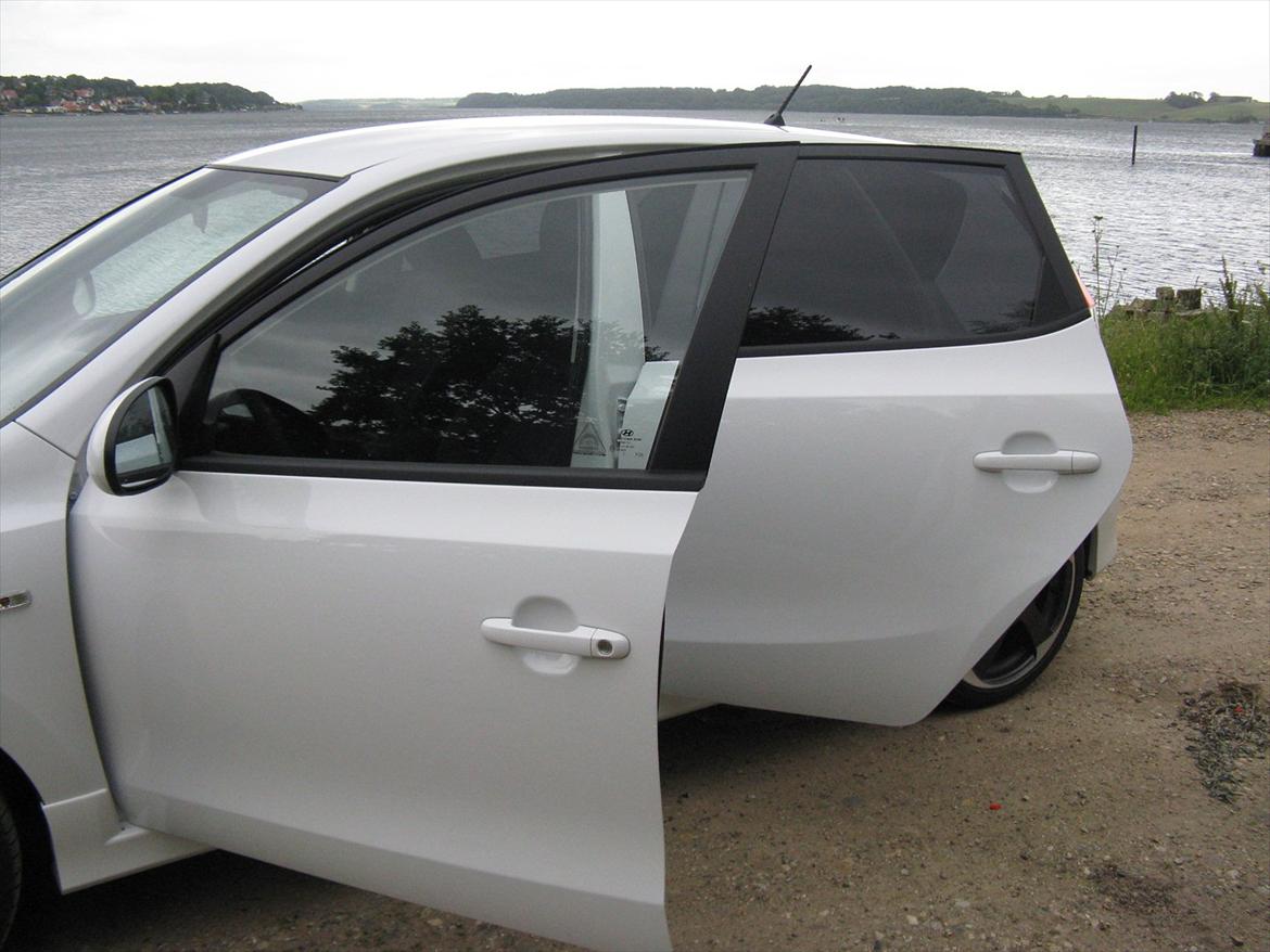 Hyundai i30 1,6 CRDi Comfort aut. billede 14