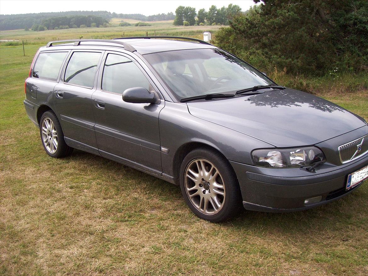 Volvo V70 2,3 T5 billede 1