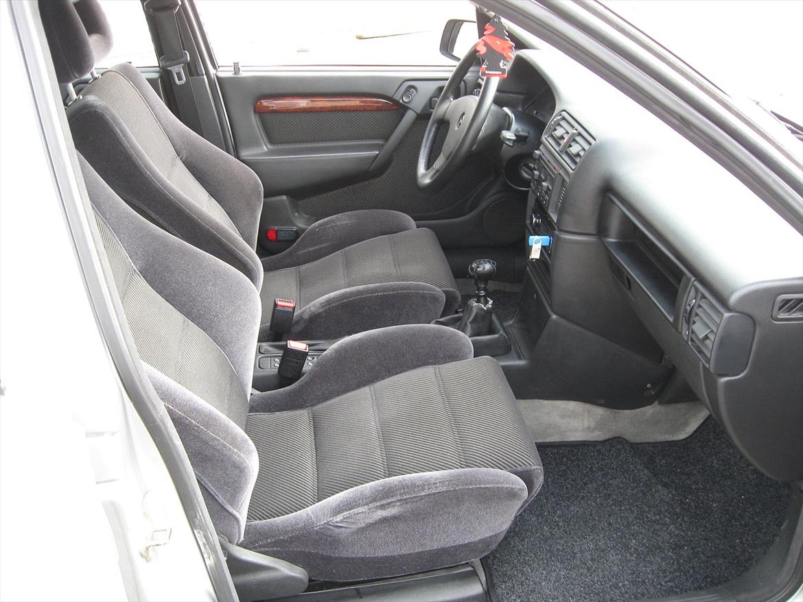 Opel Vectra A 2000 24v (tidl. bil) billede 10