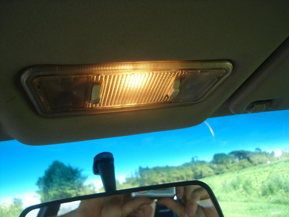 Opel Vectra 1,8I Expression Sedan solgt - med kortlampe lidt lir billede 10