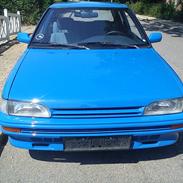 Toyota corolla 1,3 xli solgt