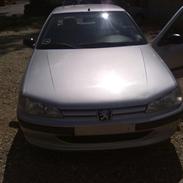 Peugeot 406