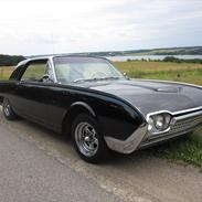 Ford Thunderbird