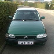 Opel Astra F