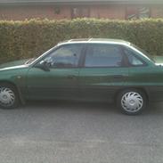 Opel Astra F