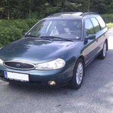 Ford Mondeo 2.0 Expressive STC
