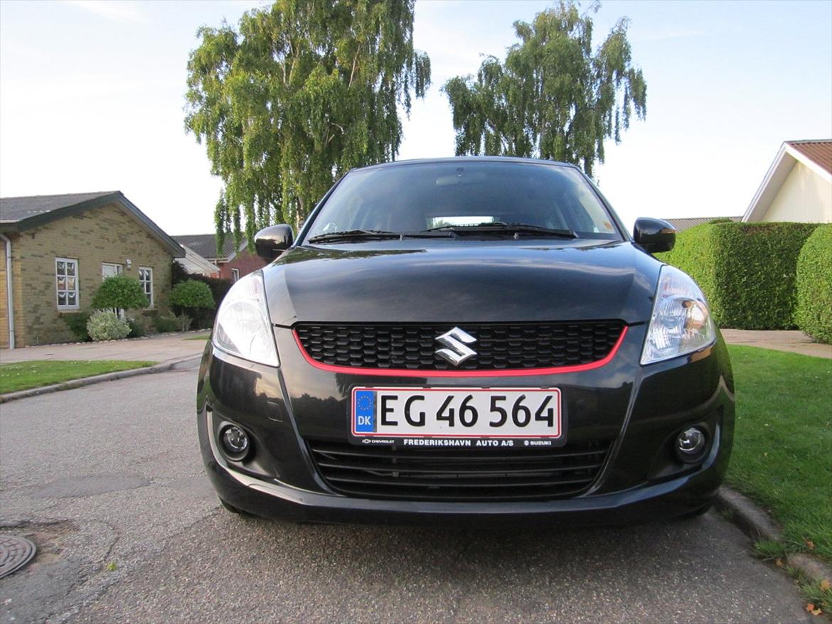 Suzuki Swift GL Aircon ECO billede 2