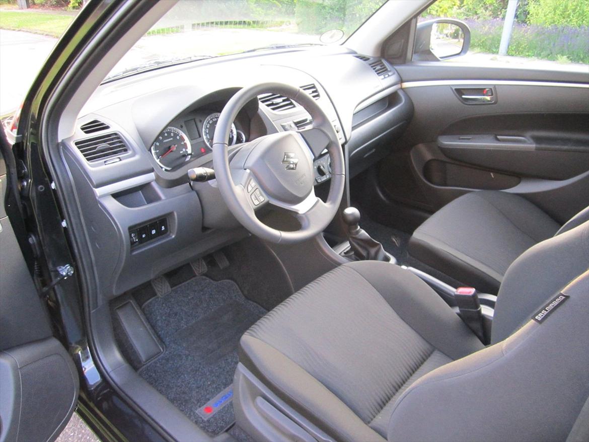 Suzuki Swift GL Aircon ECO billede 10